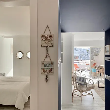 Ocean Balcony Terrace Sea View And Pool Lägenhet *